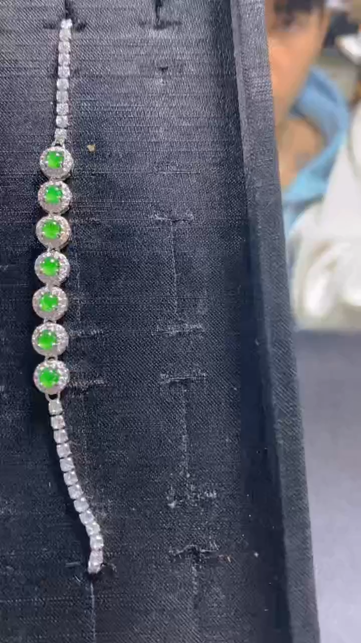 【闪购商品】翡翠手链未镶嵌0380688596多样性发一