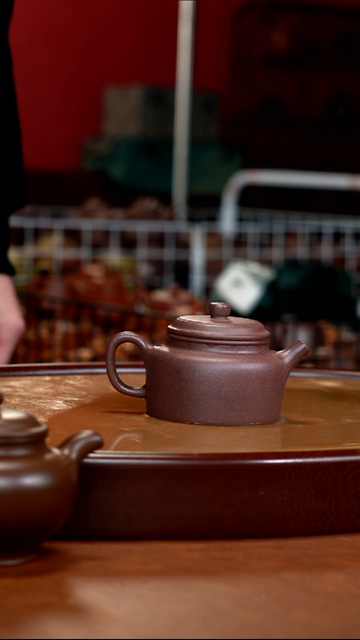 茶壶紫砂ZQ      底槽清     德中     200cc    全手工