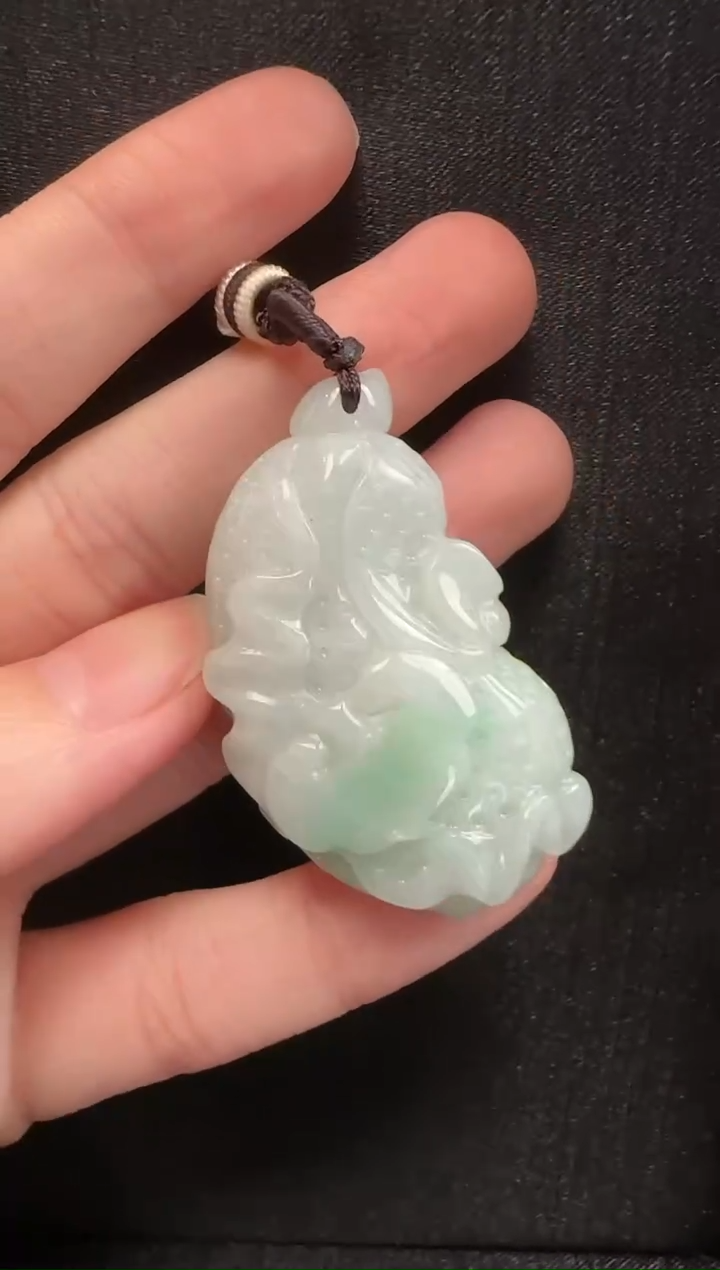 颈饰未镶嵌翡翠008白菜一个