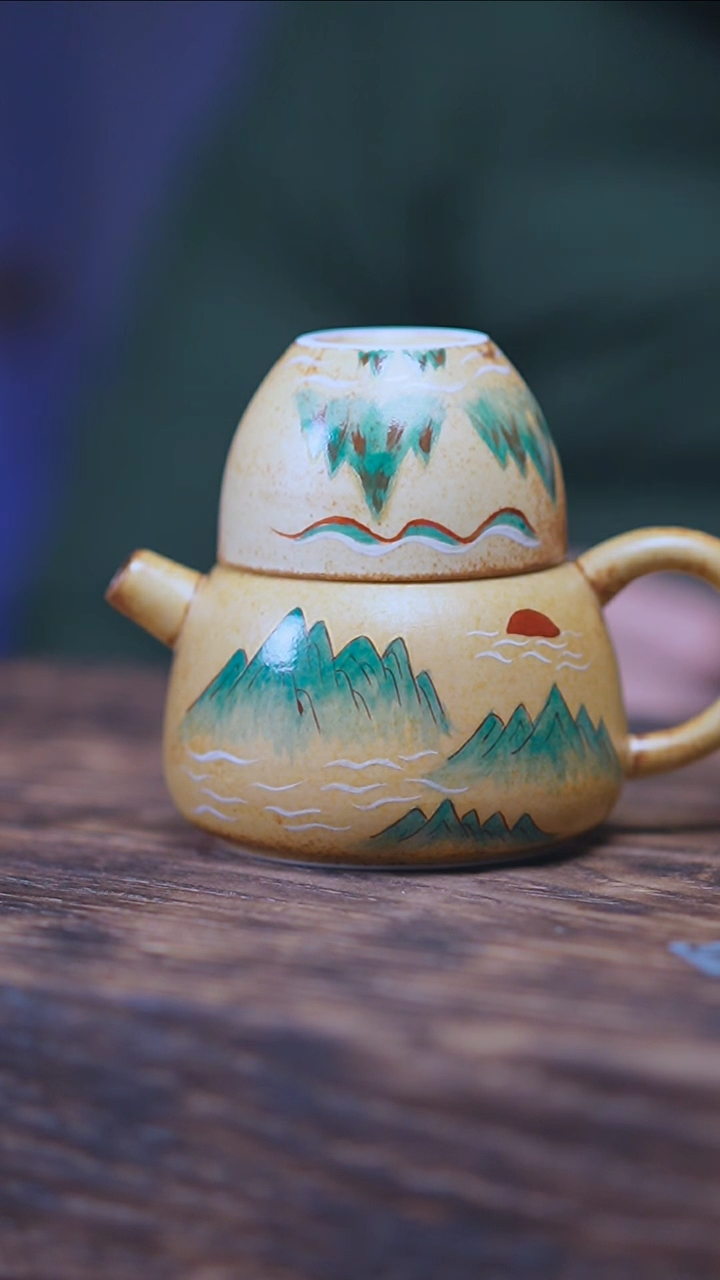 【闪购商品】景德镇手绘金山套装