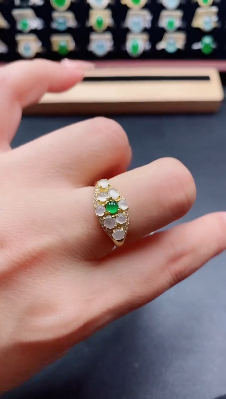 银S925镶嵌戒指翡翠1