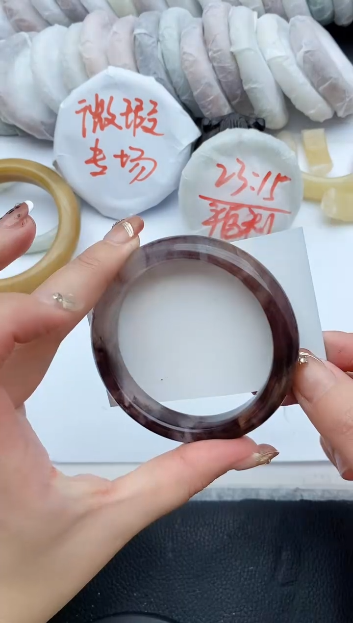 【闪购商品】石英质玉手镯未镶嵌A231+58/59