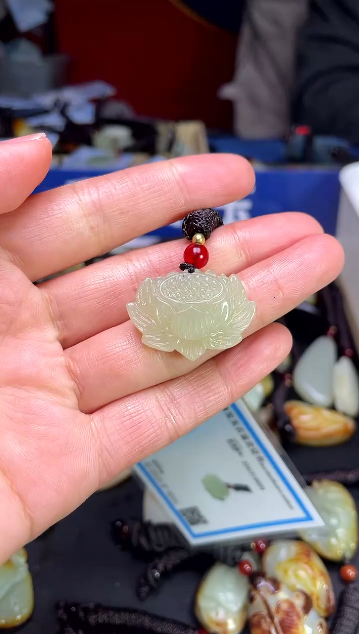 【闪购商品】和田玉颈饰未镶嵌213