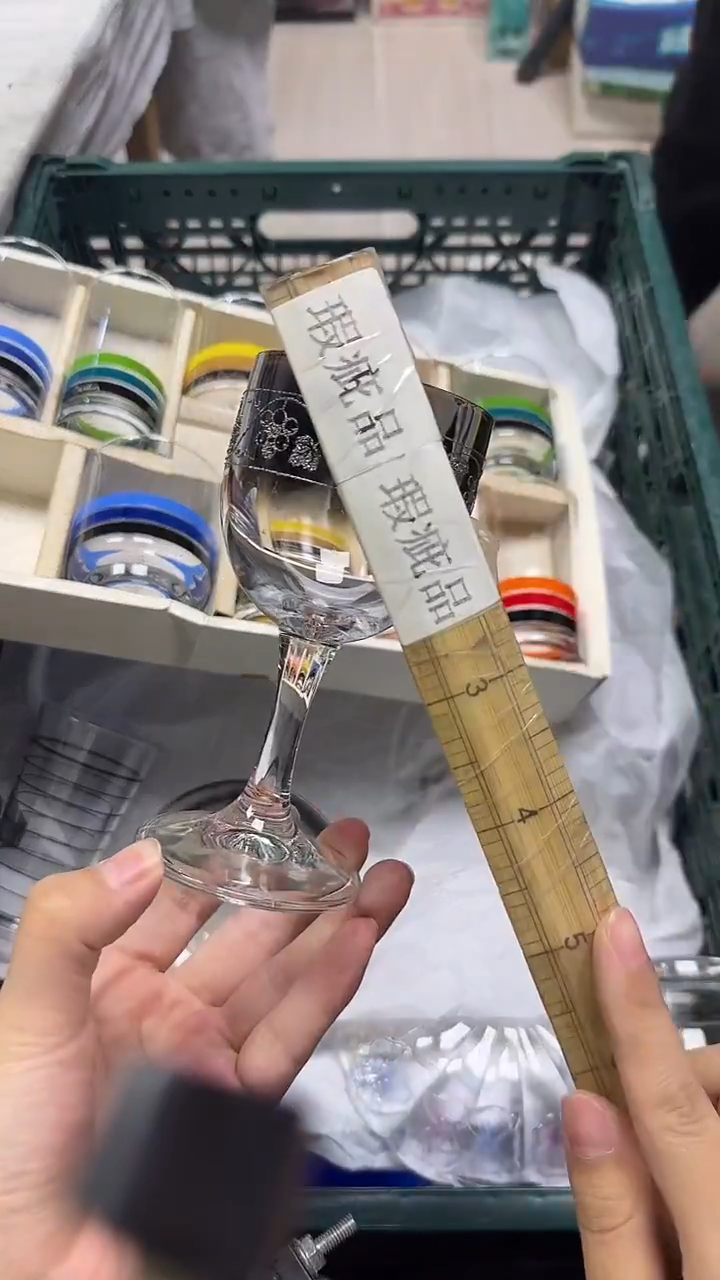 手工艺品玻璃让****.256精美产品感谢选购