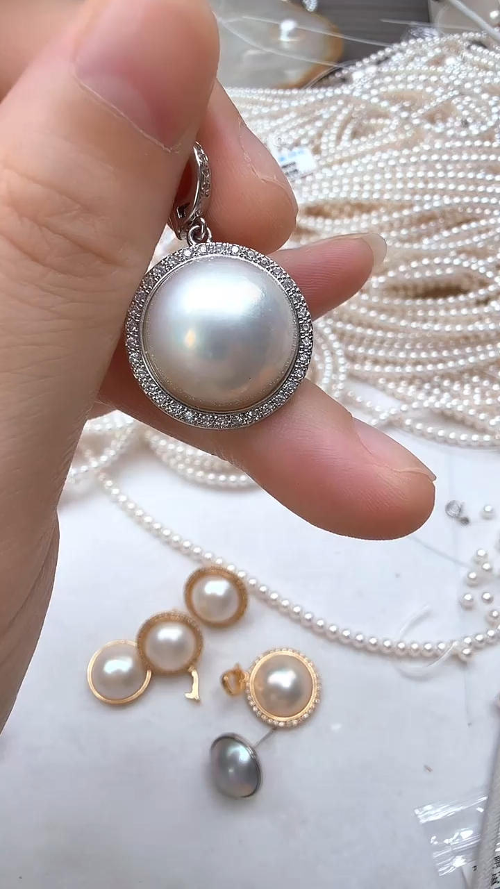 合金拼合珍珠（马贝珠）颈饰银色太阳花