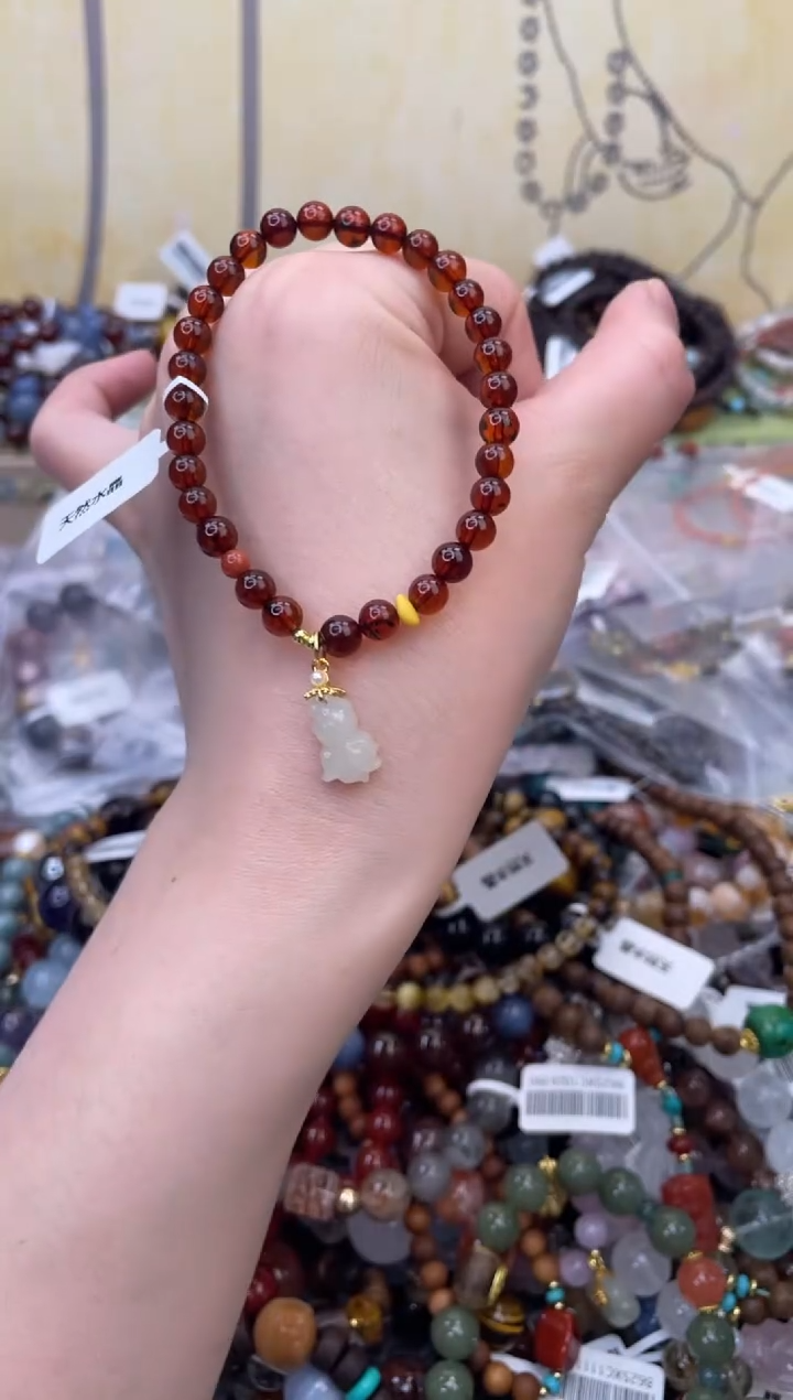 手链血珀未镶嵌274