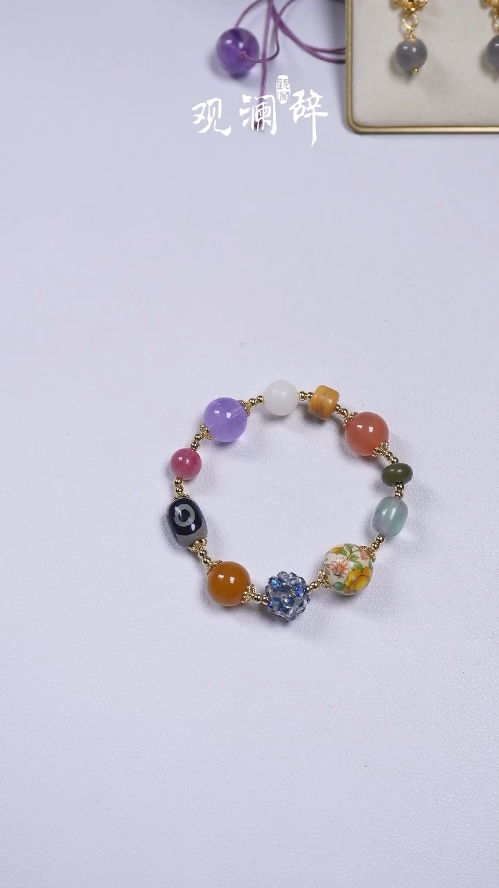 【闪购商品】水晶手链未镶嵌多宝手链