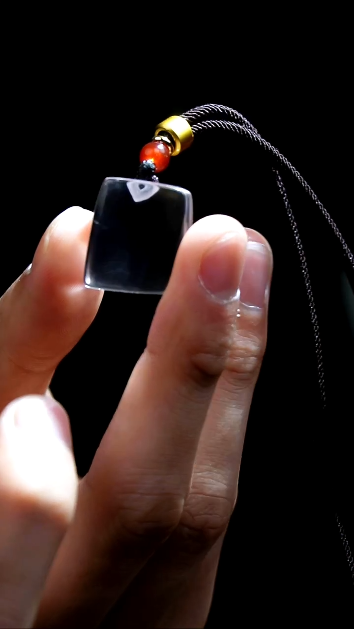 吊坠(赠链)未镶嵌水晶水晶