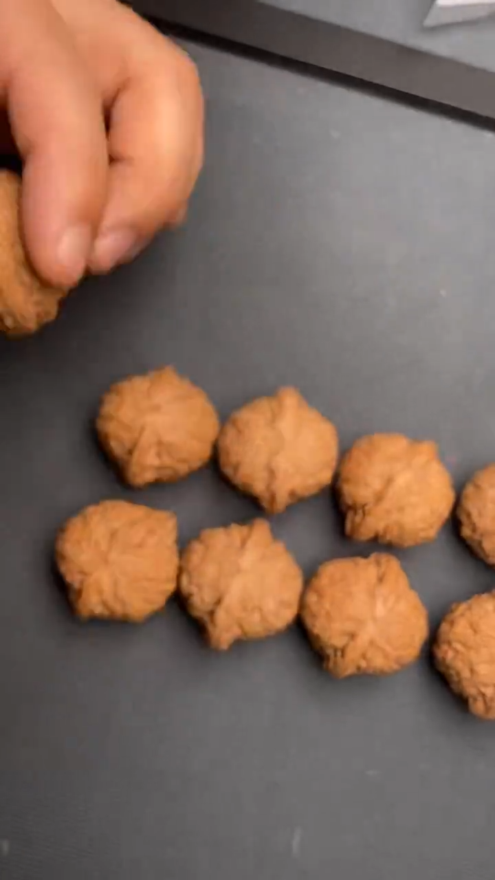 【闪购商品】文玩核桃把件矮桩铁锤40左右全品