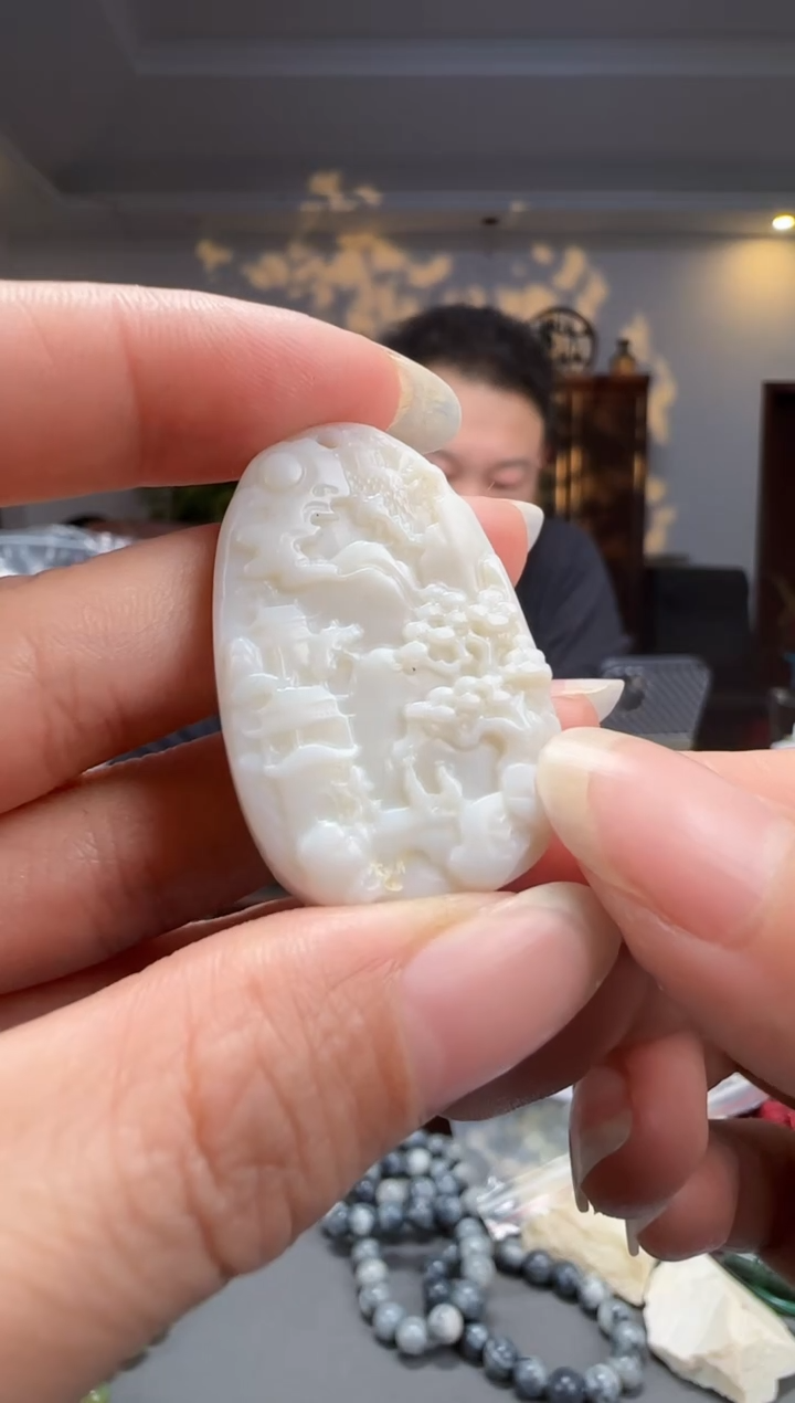 【闪购商品】和田玉颈饰未镶嵌拍一发一多样性发货