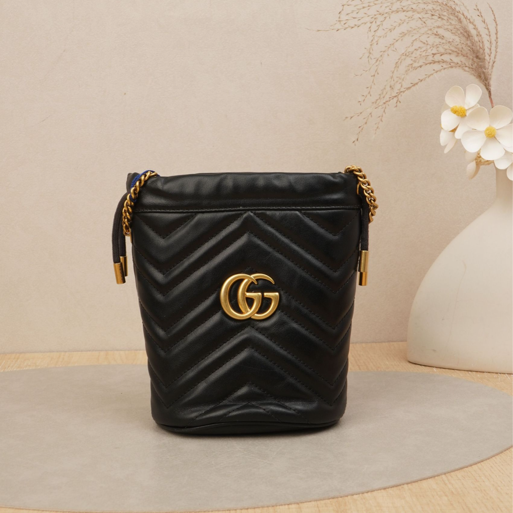 95新 GUCCI/古驰 古驰马蒙水桶mini黑金牛皮/DS045428