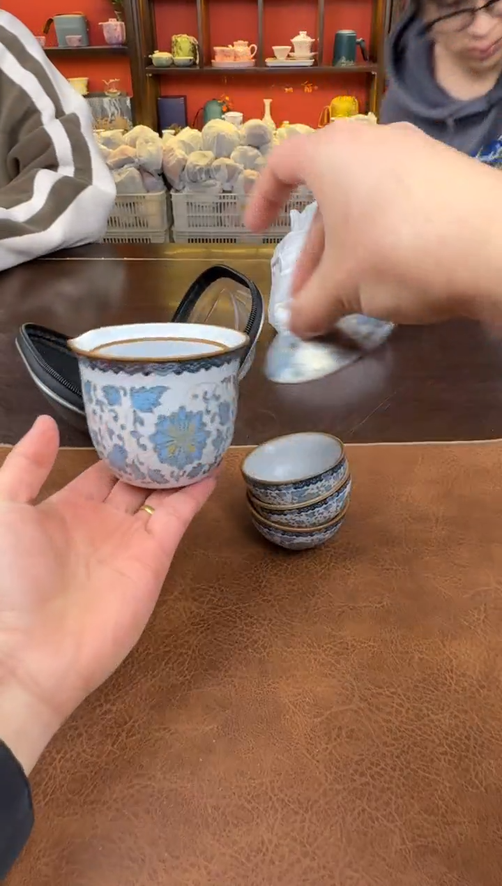 【闪购商品】缠枝莲11111111111111
