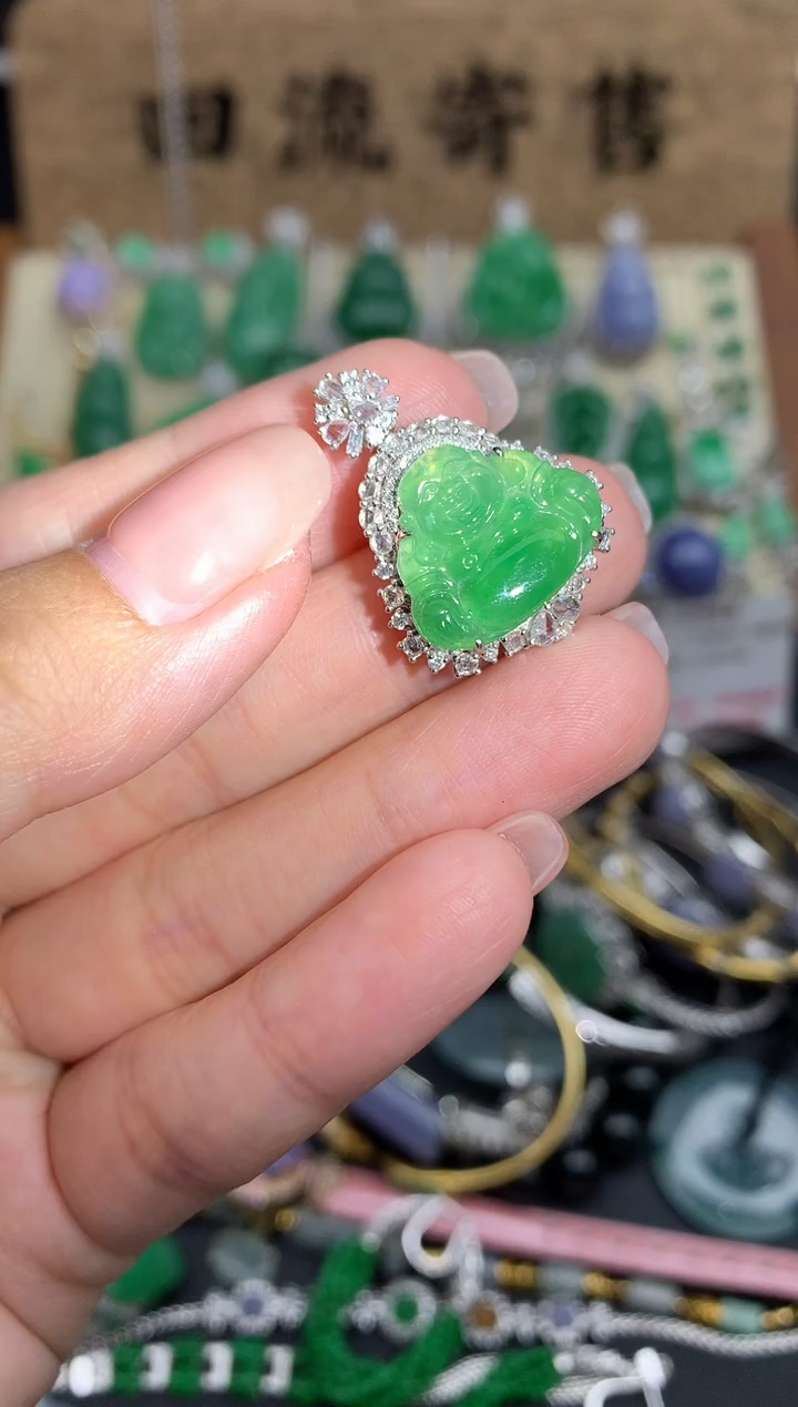 【闪购商品】翡翠颈饰18K金镶嵌610-中国好珍宝