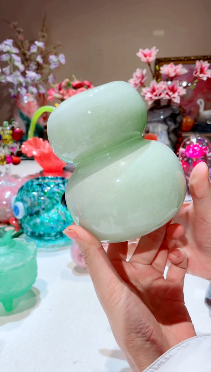 【闪购商品】琉璃手工艺品绿色葫芦花瓶 微瑕