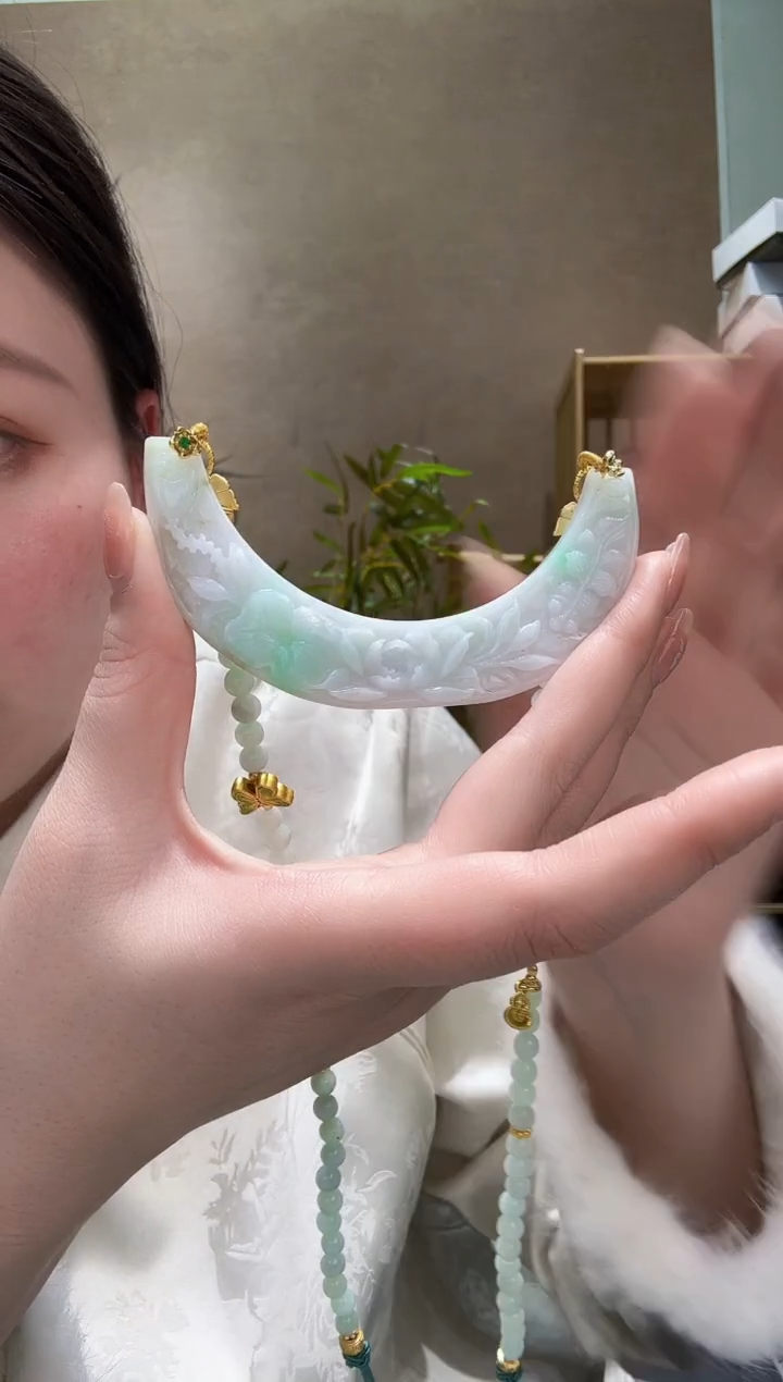 【闪购商品】翡翠颈饰未镶嵌吊坠