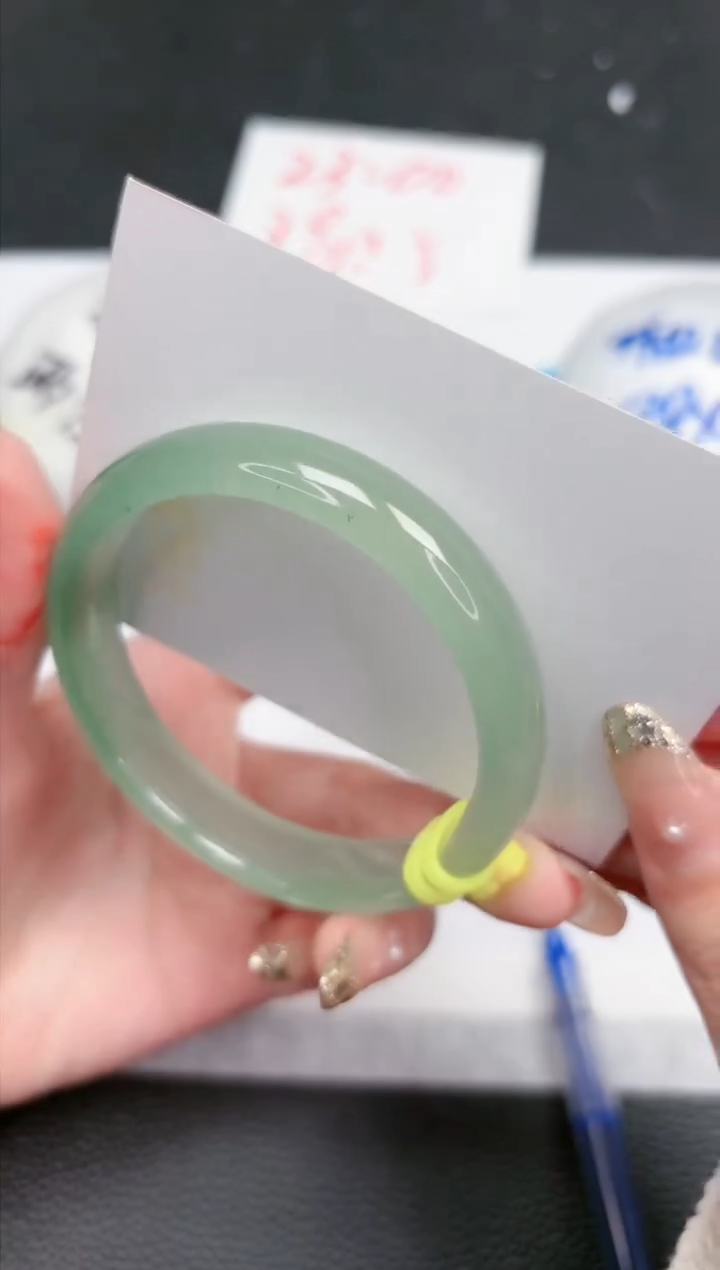 【闪购商品】石英质玉手镯未镶嵌501-59.1