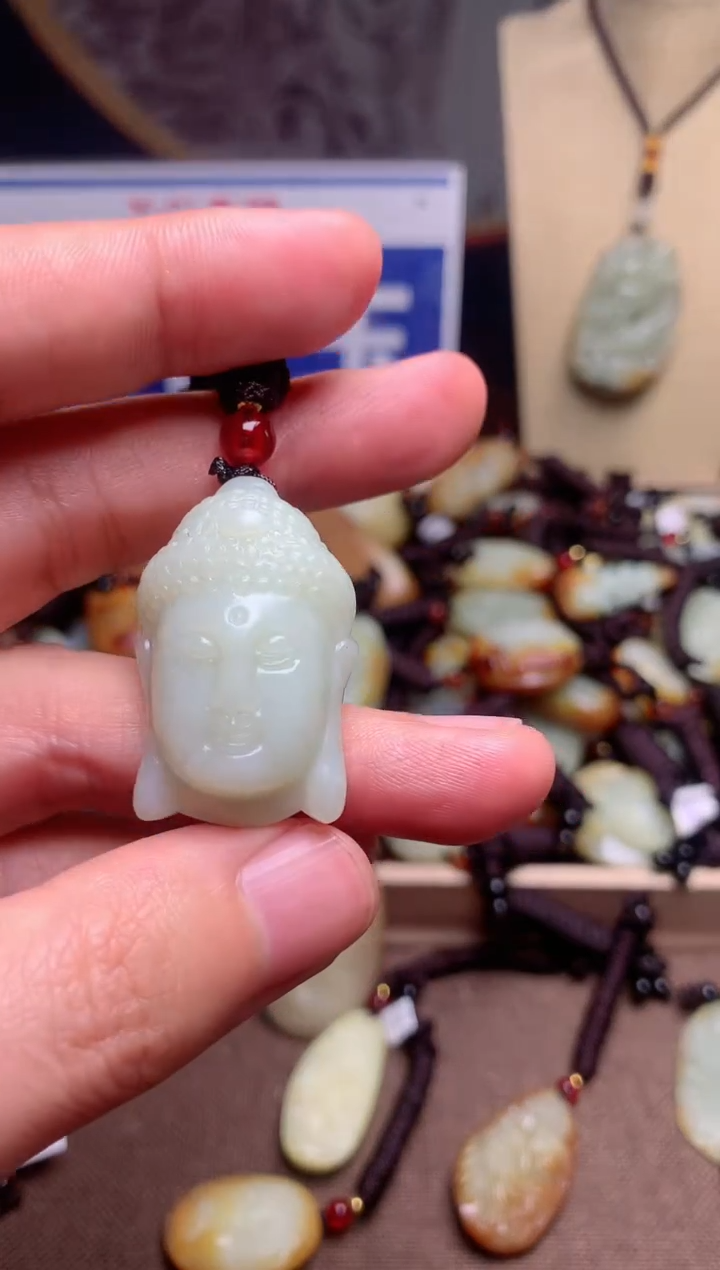 【闪购商品】和田玉颈饰未镶嵌1