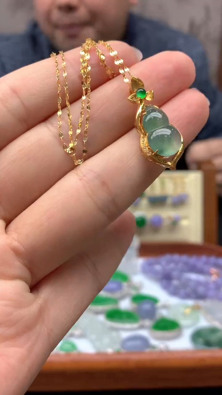 【闪购商品】翡翠颈饰18K金镶嵌233-天然翡翠