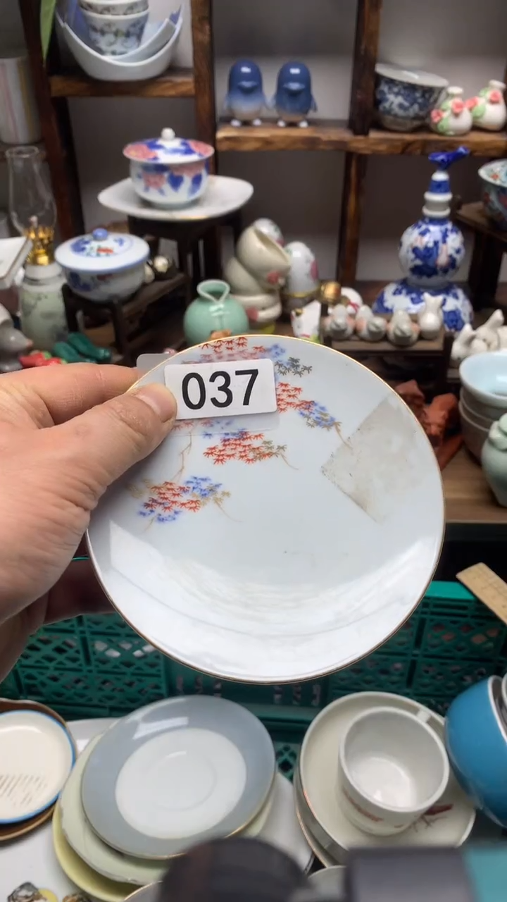 瓷片A龙华精品陶瓷店