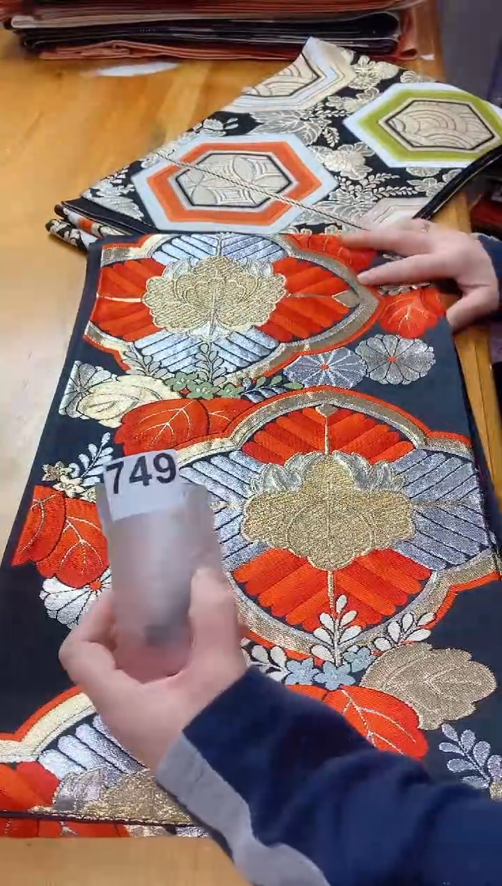 【闪购商品】瓷片749  爱吃布丁的泡泡糖