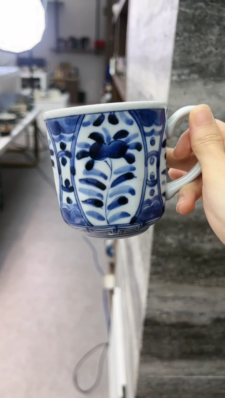 瓷蓝凛堂八角马克杯320ml