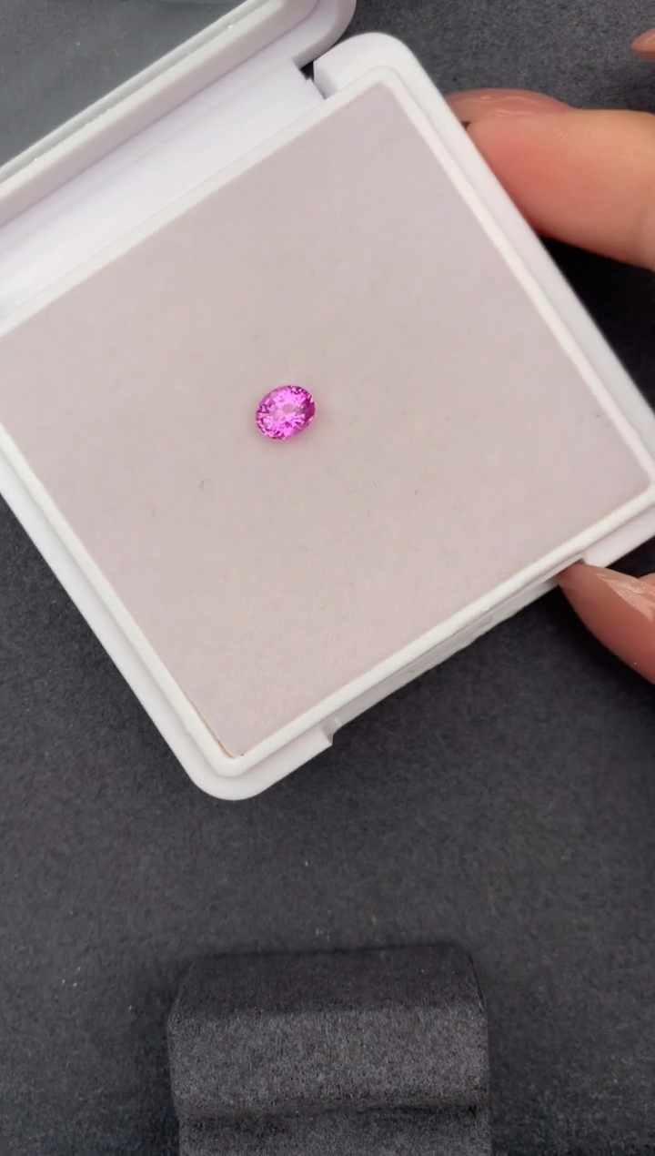 裸石彩色蓝宝石0.67ct粉蓝宝  FH 定制