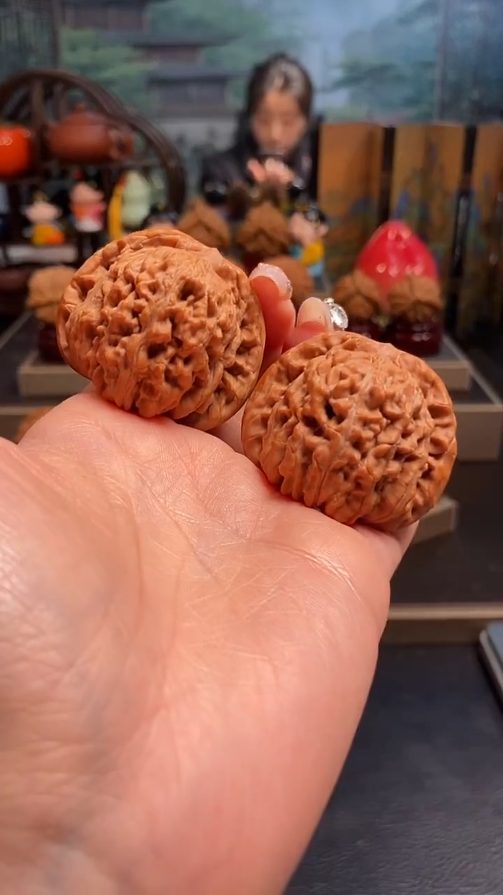 【闪购商品】文玩核桃吊坠F811四座楼44