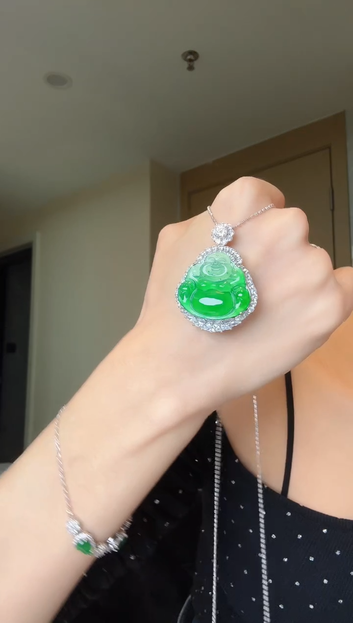 【闪购商品】翡翠吊坠(不含链)银S925镶嵌天然翡翠吊坠