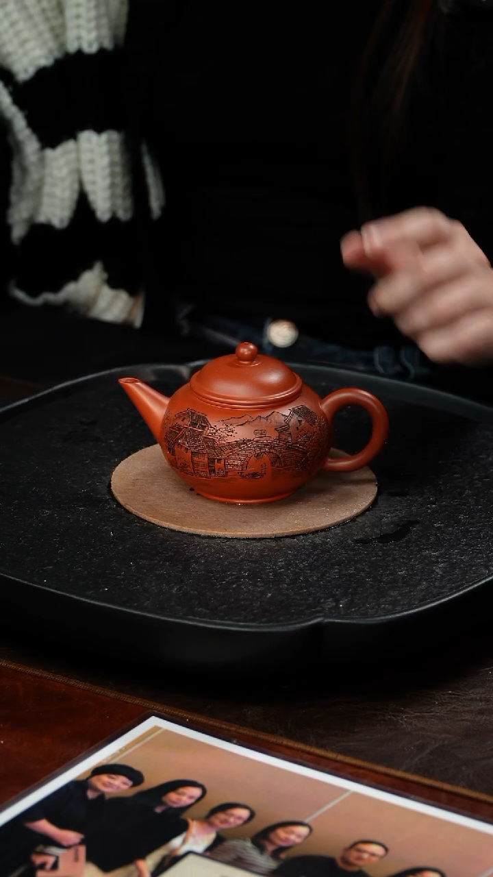 茶壶紫砂洪滔 水平25 龙山朱砂 200毫升 