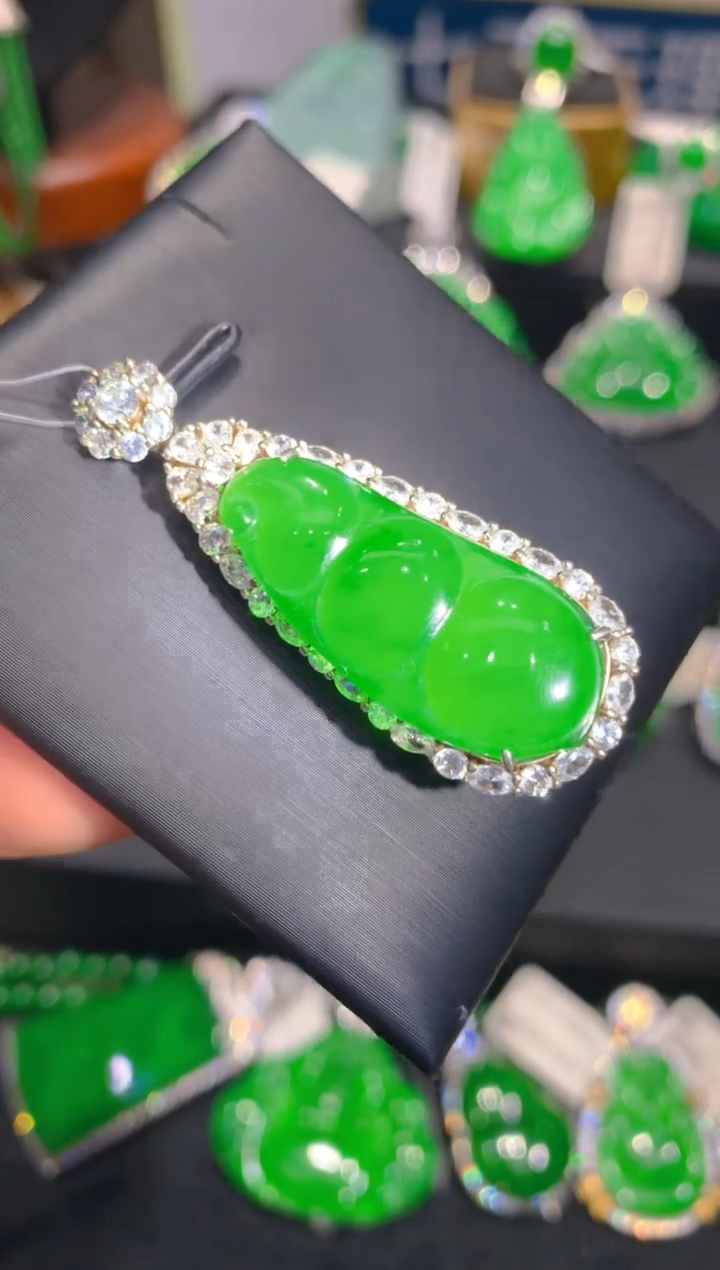 【闪购商品】翡翠颈饰银S925镶嵌60一季