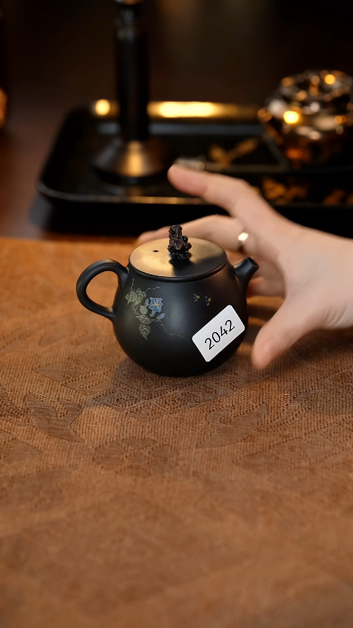 【闪购商品】雲梦茶器紫陶小壶2042