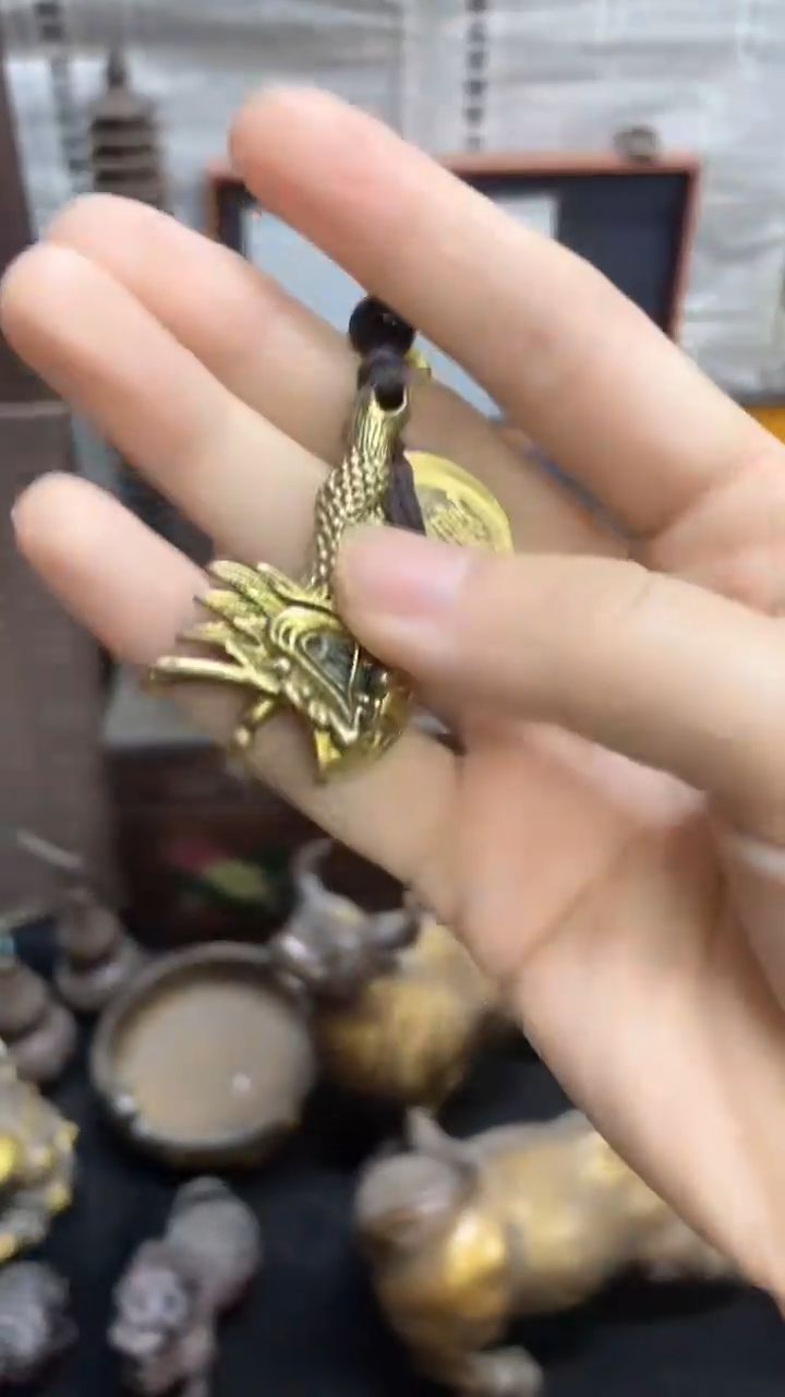 摆件主播推荐如图所示