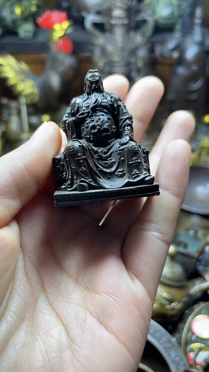 闪购链接，点击下单，有运费险，铜摆件