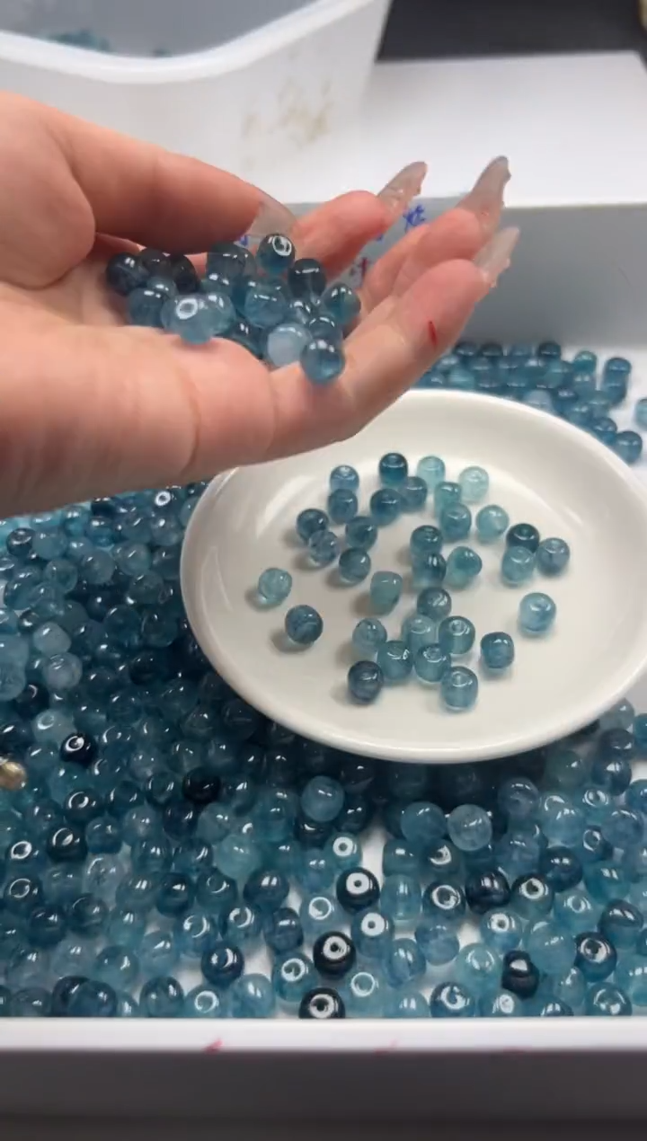 玛瑙/玉髓颈饰未镶嵌W1769老蓝飘花老型8*7mm*20颗