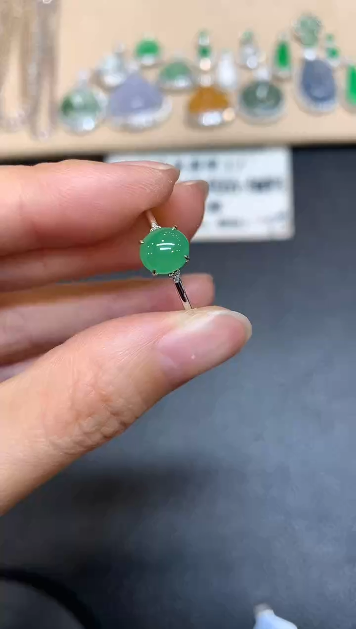 【闪购商品】翡翠戒指18K金镶嵌【无服务费
