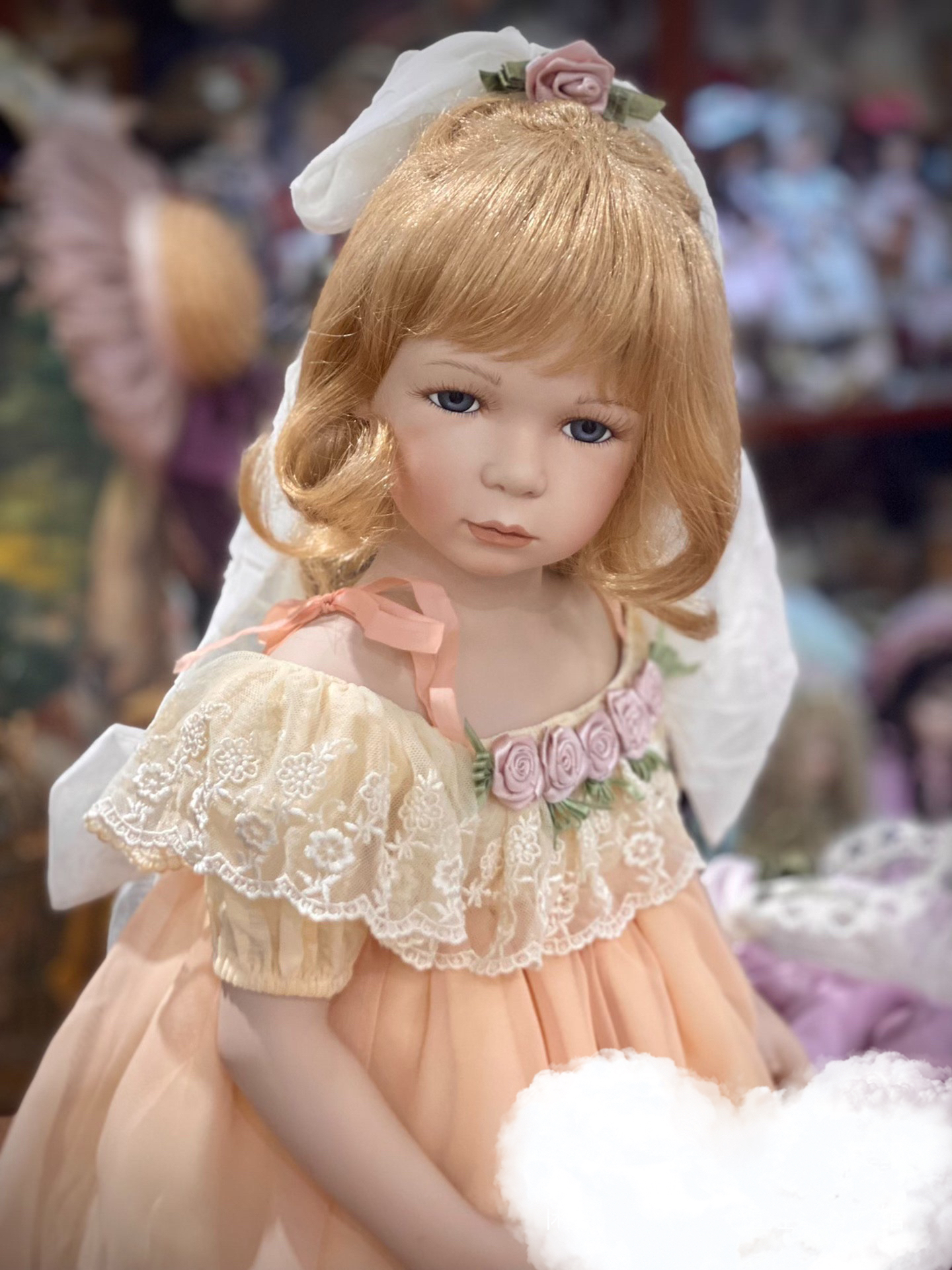 国外艺术家古董陶瓷娃娃，顺丰到付售出不退换 请当面验收。