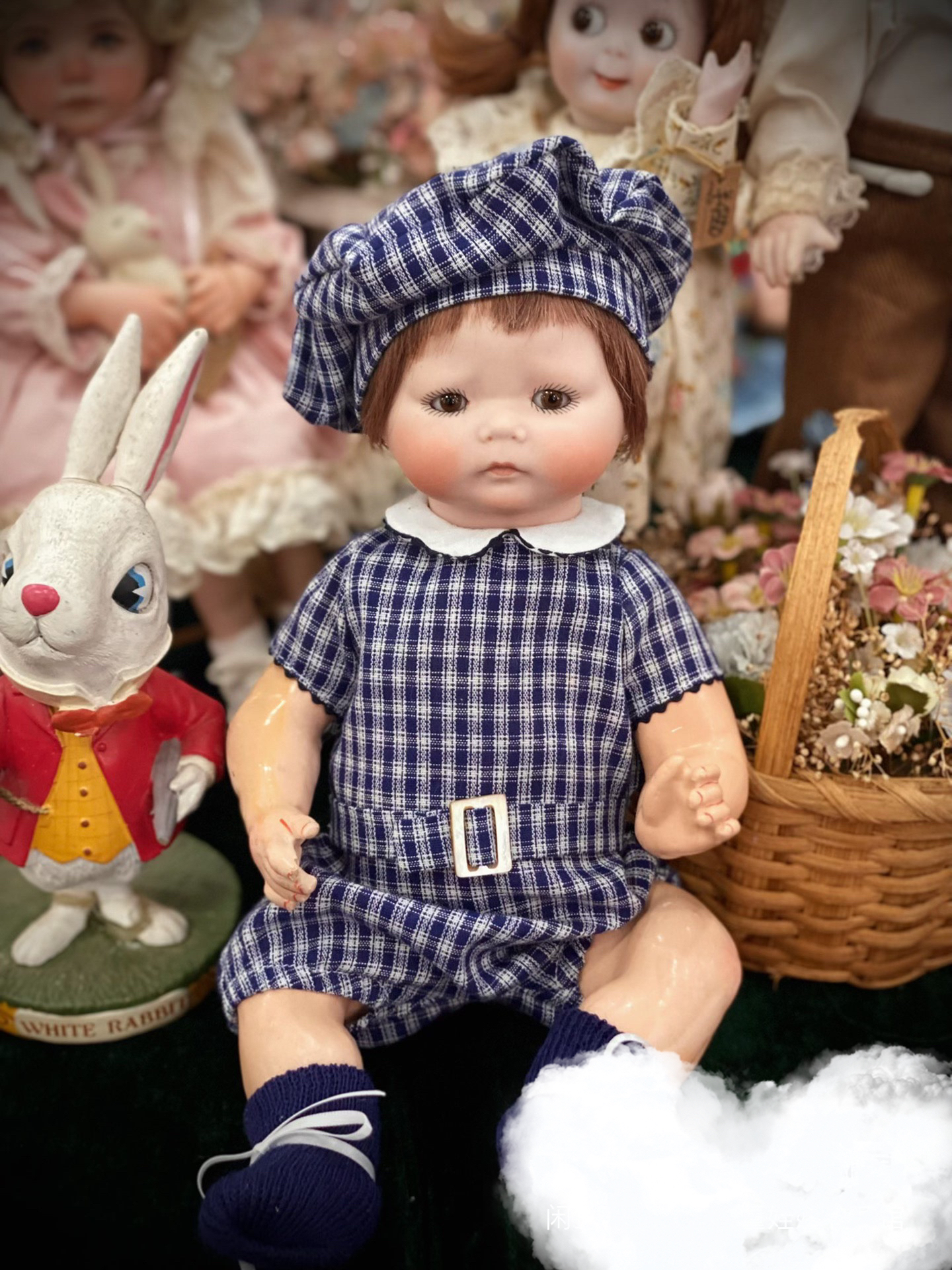 Vintage国外艺术家古董陶瓷娃娃，售出不退换，顺丰到付，当面验收。