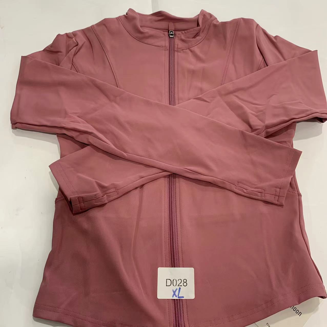 028高货瑜伽孤品