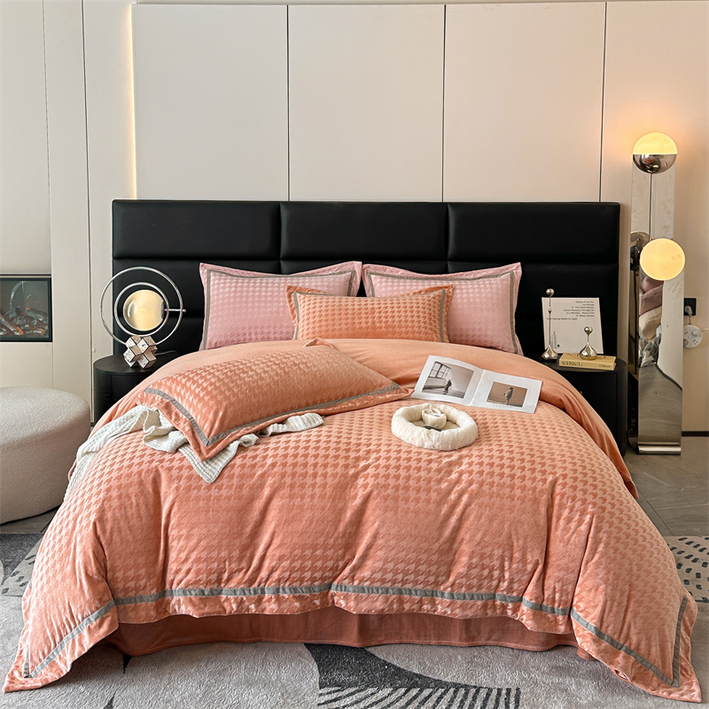 思敬博 新款A类婴儿绒千鸟格织带款加厚保暖宝宝绒四件套