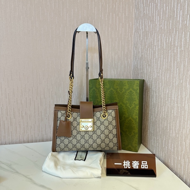 95新 GUCCI/古驰 一桃/实际98新/古驰padlock棕色