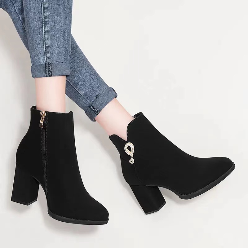 401-600编号在这里拍，新款时尚女鞋低跟裸靴短筒短筒百搭春秋