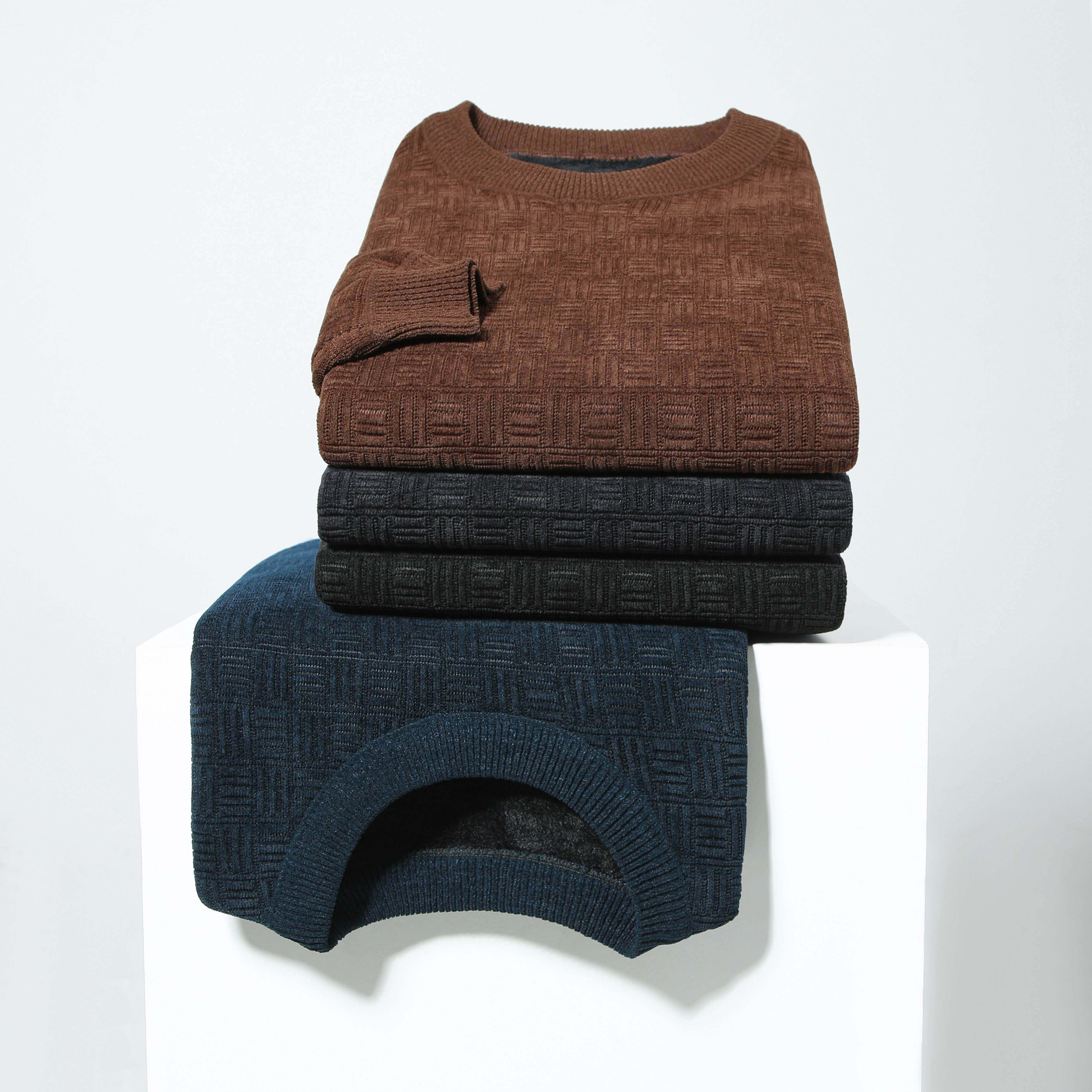 新款毛衣男士加绒加厚圆领线衣冬季保暖打底衫男宽松针织衫上衣