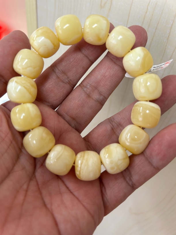 琥珀蜜蜡老型15加32.8克