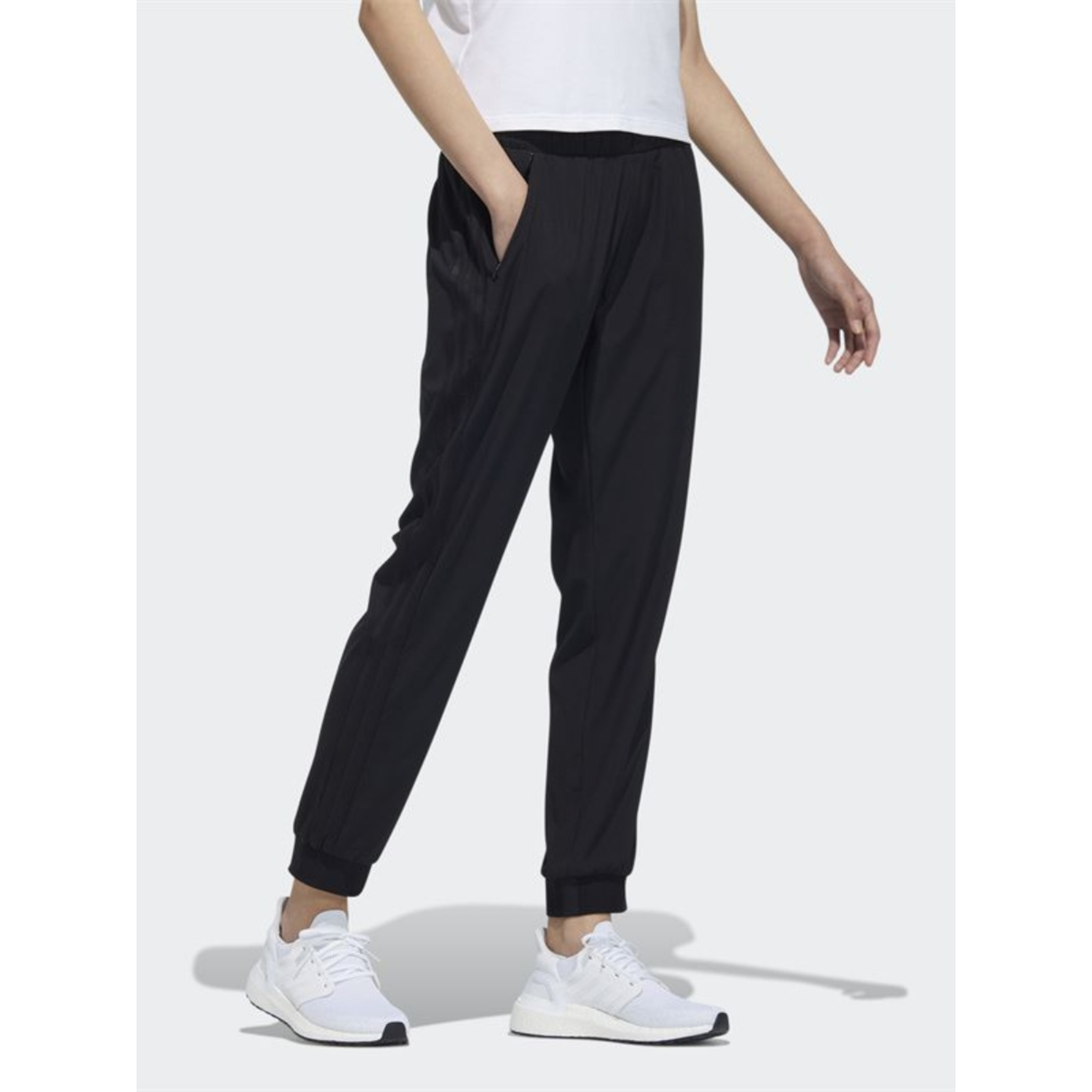 adidas阿迪达斯女裤2021秋季新款宽松运动裤休闲长裤小脚裤H50993