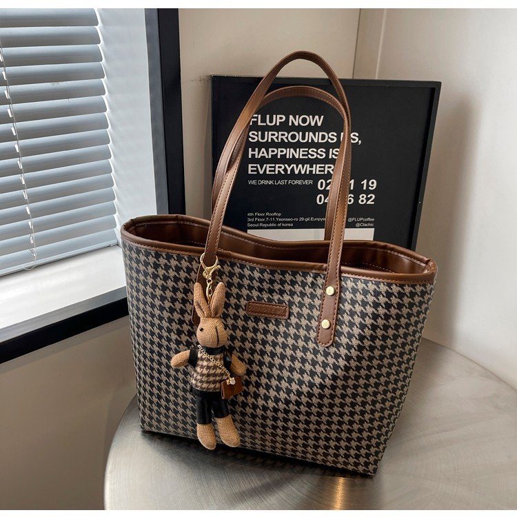 千鸟格包包女士2025新款潮搭高级质感单肩帆布包通勤大容量托特包