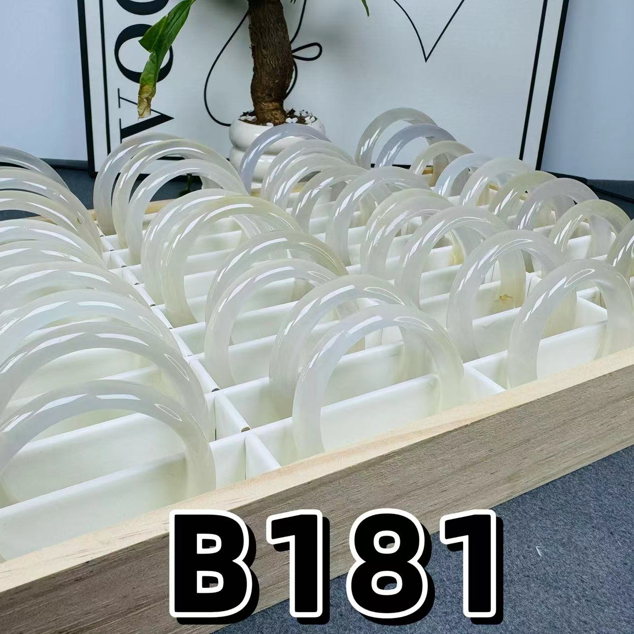 B181 玛瑙/玉髓手镯直播链接