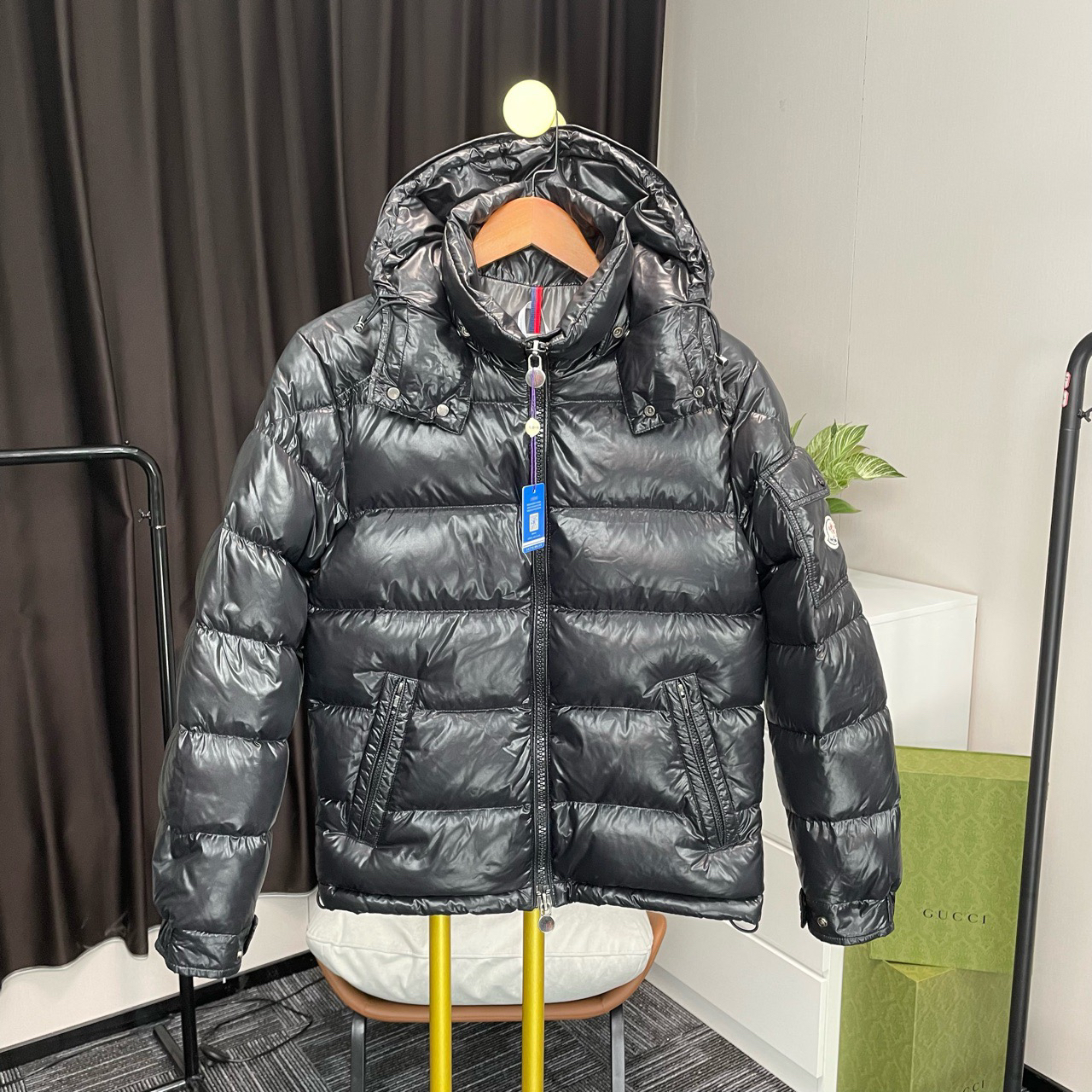 99新 MONCLER 黑色漆面maya羽绒服 0码 95新 柜柜14490