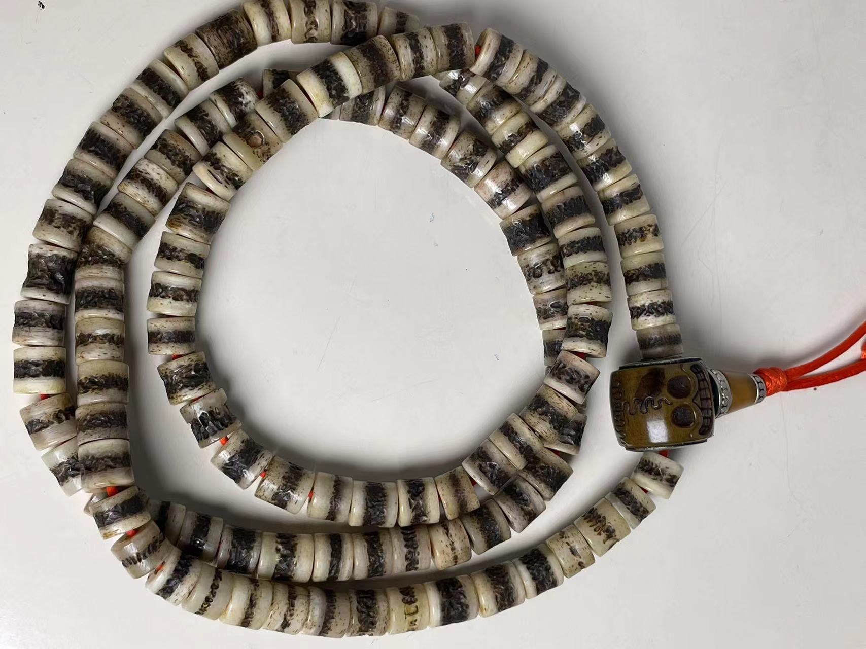 藏传独特老物件牛嘎