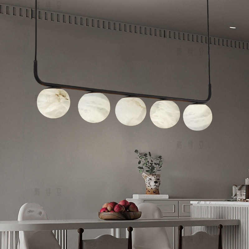 现代简约吧台餐厅一字长条吊灯北欧轻奢创意个性高档别墅茶室吊灯