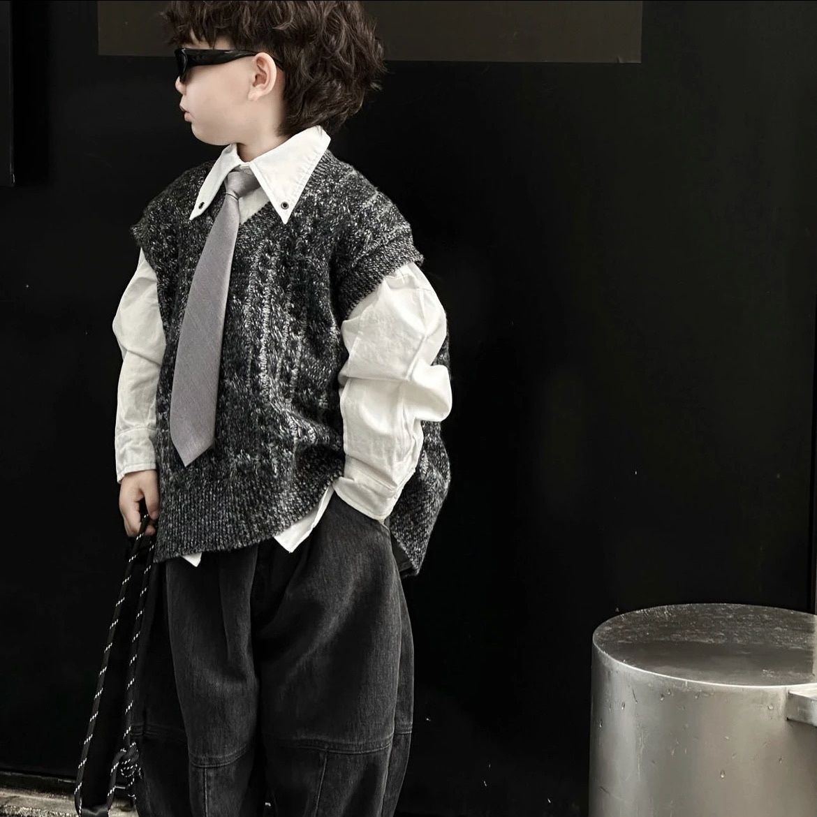 儿童毛衣马甲套装2025男童秋款新款韩版长袖衬衫百搭牛仔裤三件套